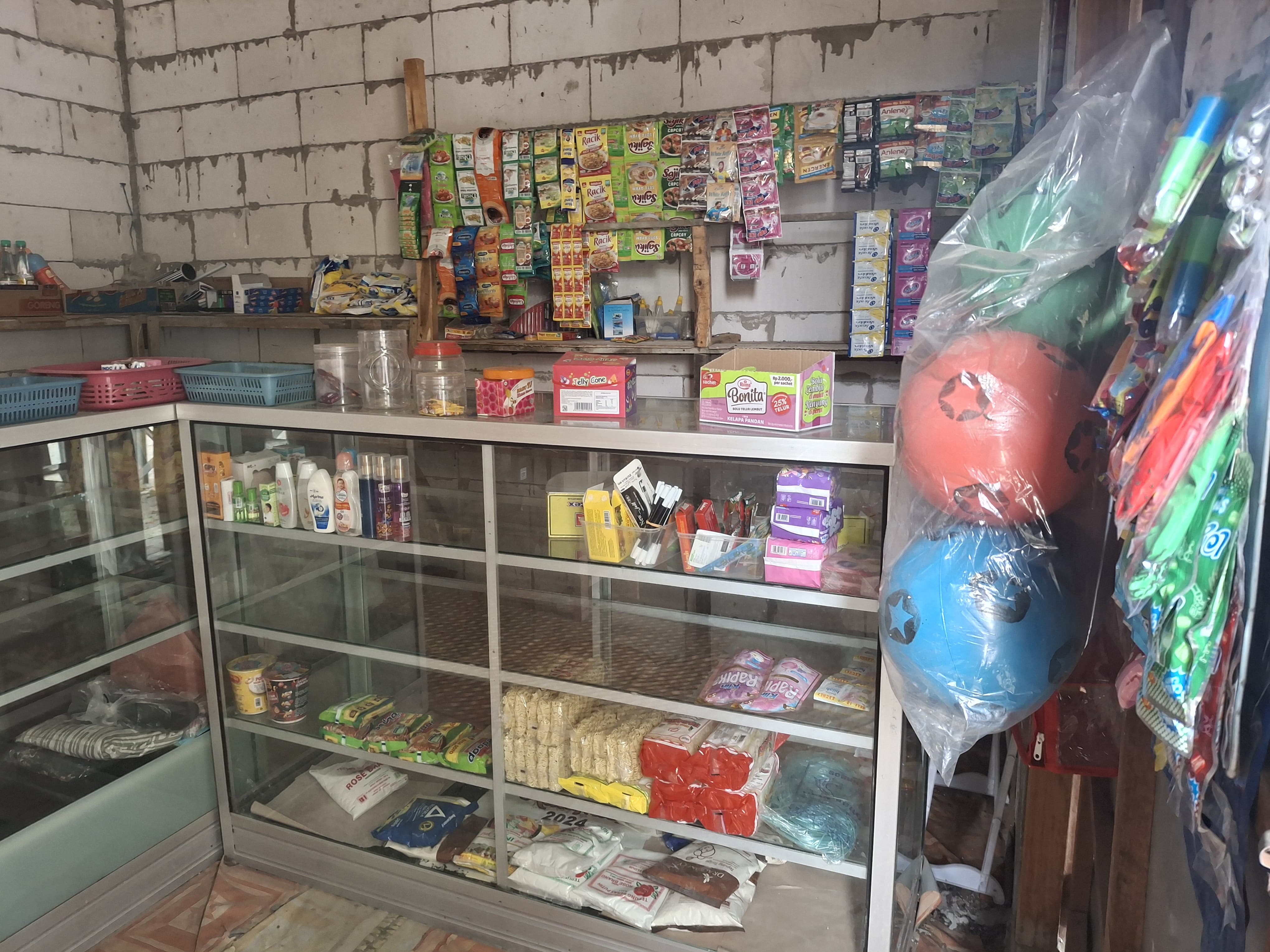 Aneka Kebutuhan Harian (baron lor)
